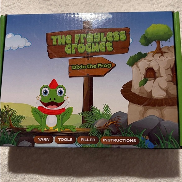 Learn to crochet frog kit, DIY crochet kit all you need NEW - Picture 7 of 8